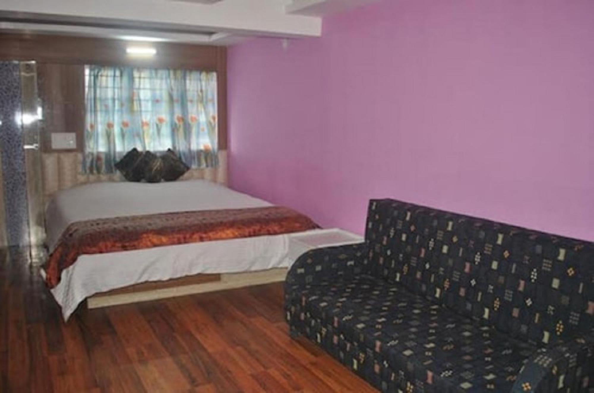 Grg Broadway Mall Road Darjeeling By Royal Collection Hotel المظهر الخارجي الصورة