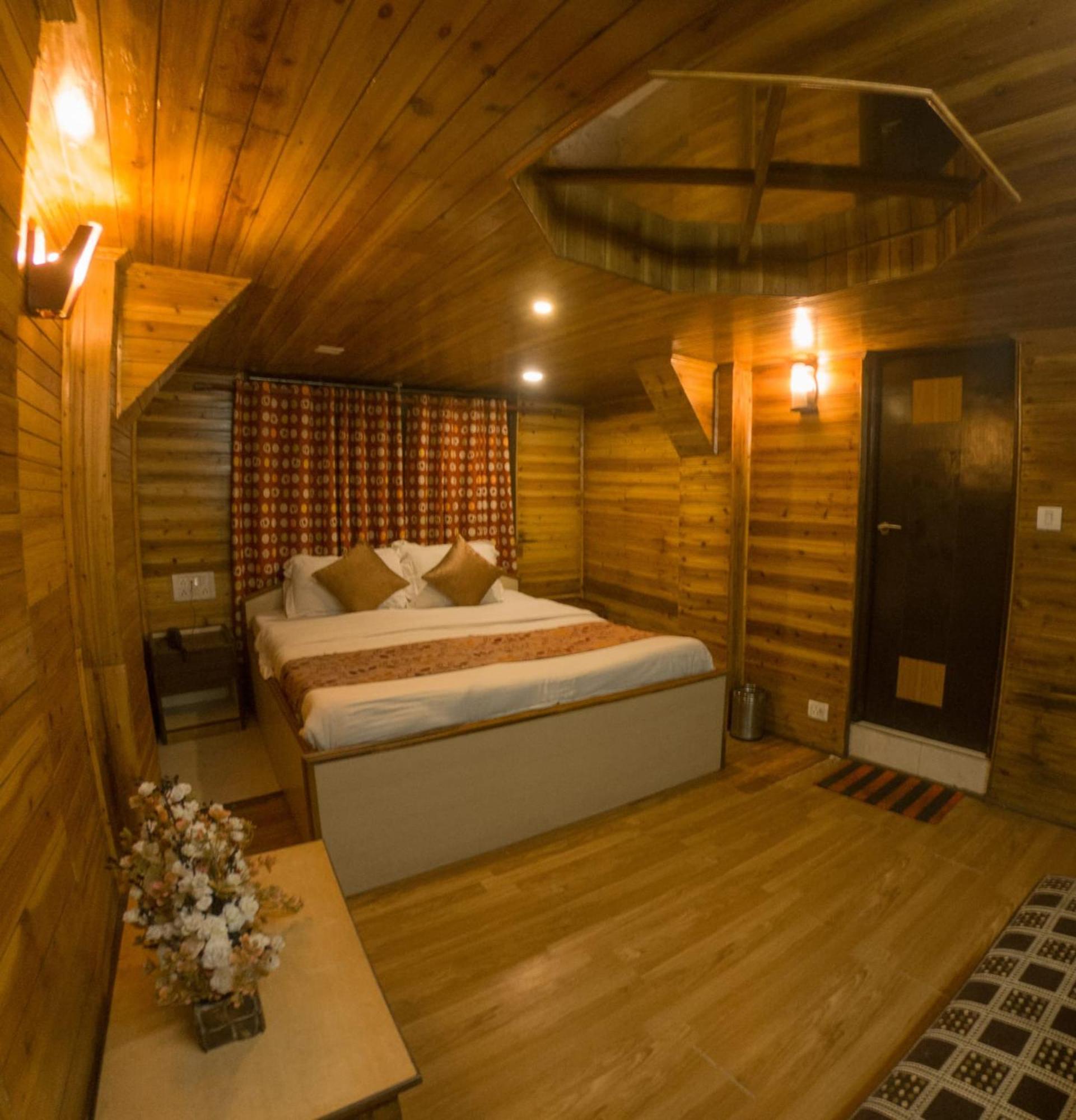 Grg Broadway Mall Road Darjeeling By Royal Collection Hotel المظهر الخارجي الصورة